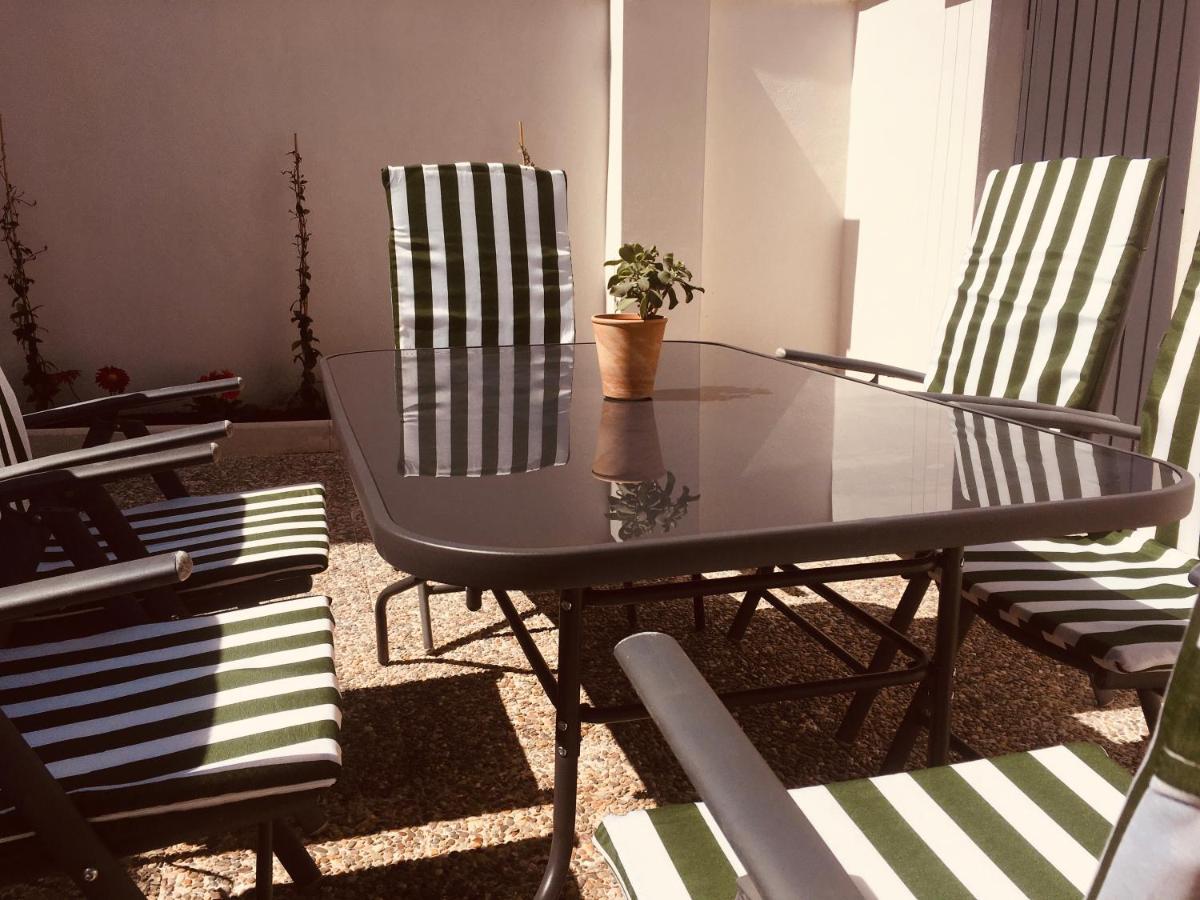 דירות Acogedora Casa Con Patio En אל טיימבלו מראה חיצוני תמונה